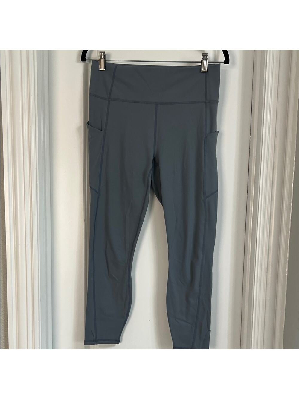 Fabletics Pure Luxe 7/8 Gray High-Waisted Leggings Size Large